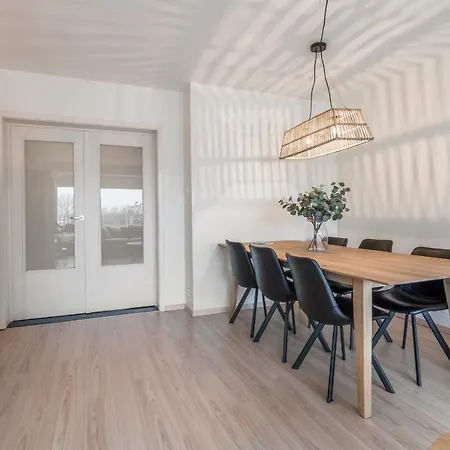 Apartment Trendy & Zonnig Vlak Bij Zee Met Parking Ostend